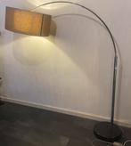 Mooie vloerlamp met marmere voetstuk., Ophalen, Zo goed als nieuw, 150 tot 200 cm