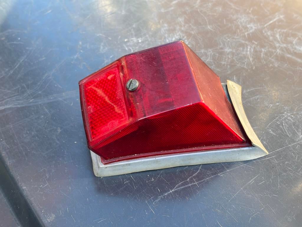 Peugeot 103 GL10 GT10 achterlicht, Verzenden, Zo goed als nieuw, Overige typen, Overige merken