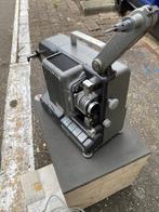 Norris 8 mm film projector uit 1964 met 4 films, Verzamelen, Fotografica en Filmapparatuur, Projector, Ophalen of Verzenden, 1960 tot 1980