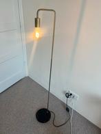 Moderne vloerlamp met marmeren voet, Huis en Inrichting, Lampen | Wandlampen, Ophalen, Zo goed als nieuw, Metaal