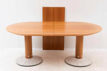 Poltrona Frau Balance eettafel, Arnold Merckx, jaren '80 beschikbaar voor biedingen