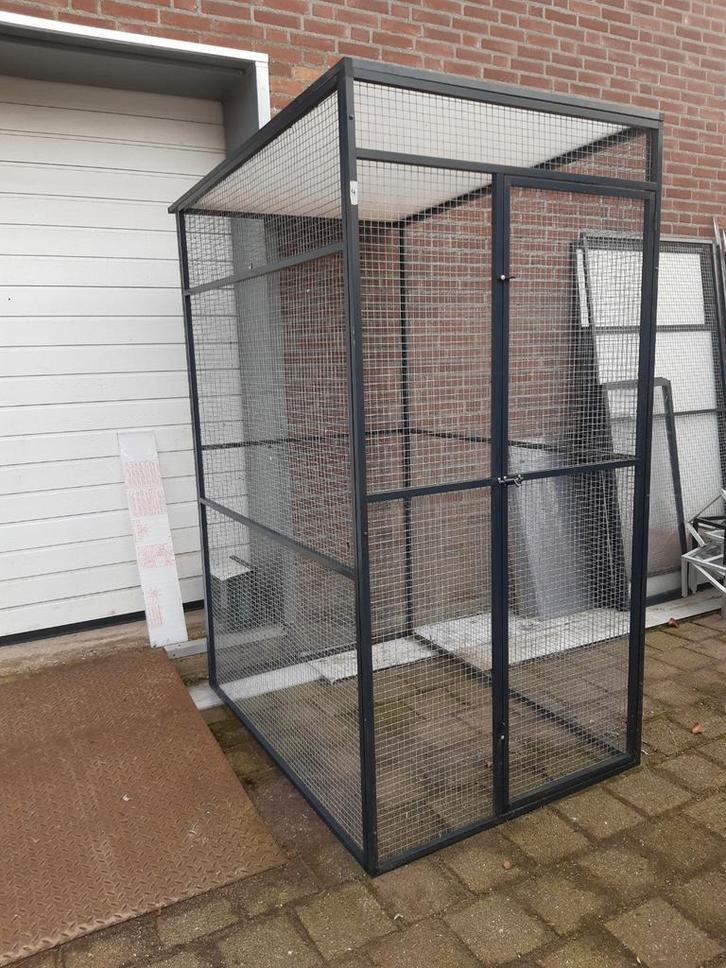 Aluminium.antraciet voliere, Dieren en Toebehoren, Vogels | Hokken en Kooien, Zo goed als nieuw, Volière, Aluminium, Ophalen