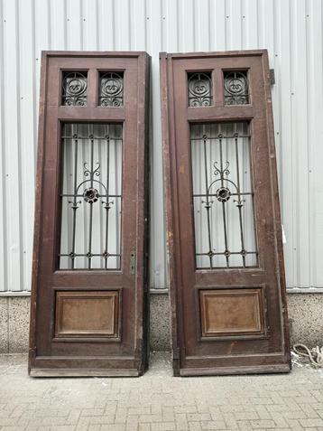 Antieke imposante  eiken dubbele voordeur 127 x 379x 12 beschikbaar voor biedingen