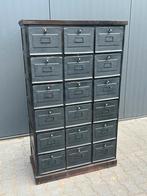Stalen vintage postkast / vakkenkast, Ophalen, Industrieel vintage landelijk, 5 laden of meer, 100 tot 150 cm