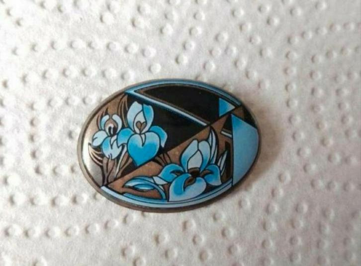Michael Frey, Emaille broche., Sieraden, Tassen en Uiterlijk, Broches, Zo goed als nieuw, Overige materialen, Blauw, Ophalen of Verzenden