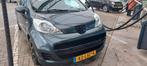 Peugeot 107 1.0 12V 3DR 2010 Grijs, Auto's, Peugeot, Voorwielaandrijving, 4 stoelen, 68 pk, Origineel Nederlands