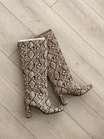 Zara slangenlaarzen – maat 39 – zo goed als nieuw, Ophalen of Verzenden, Zara, Zwart, Sneakers of Gympen