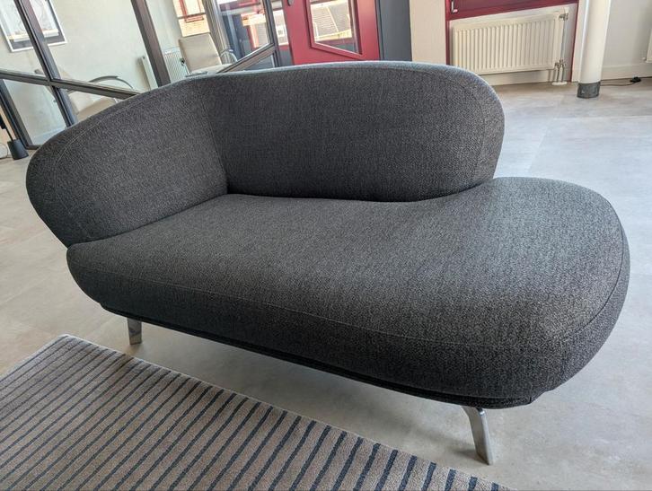 Leolux Flint Divan nieuwstaat!, Huis en Inrichting, Banken | Sofa's en Chaises Longues, Zo goed als nieuw, Tweepersoons, 150 tot 200 cm