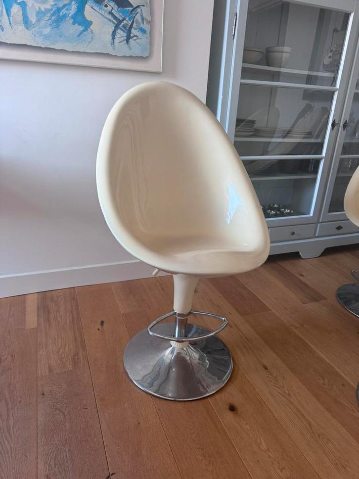 Vintage Space Age Kuipstoelen – Jaren ’70 Design, Huis en Inrichting, Stoelen, Gebruikt, Vier, Kunststof, Wit, Ophalen