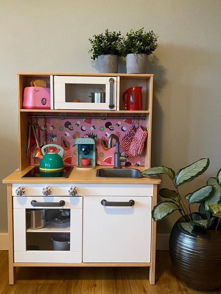 Ikea speelkeuken incl. handige achterwand!, Kinderen en Baby's, Speelgoed | Speelkeukens, Zo goed als nieuw, Speelkeuken, Hout