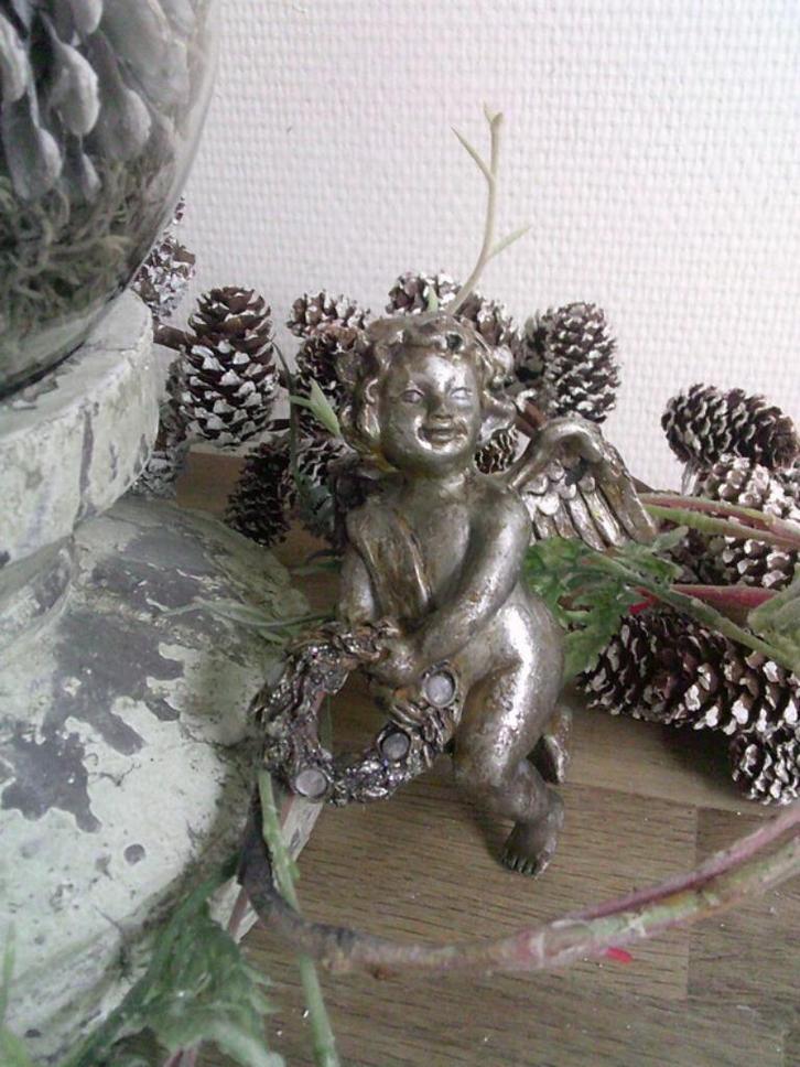 Brocant engeltje met old look zilver style, Diversen, Kerst, Gebruikt, Ophalen of Verzenden