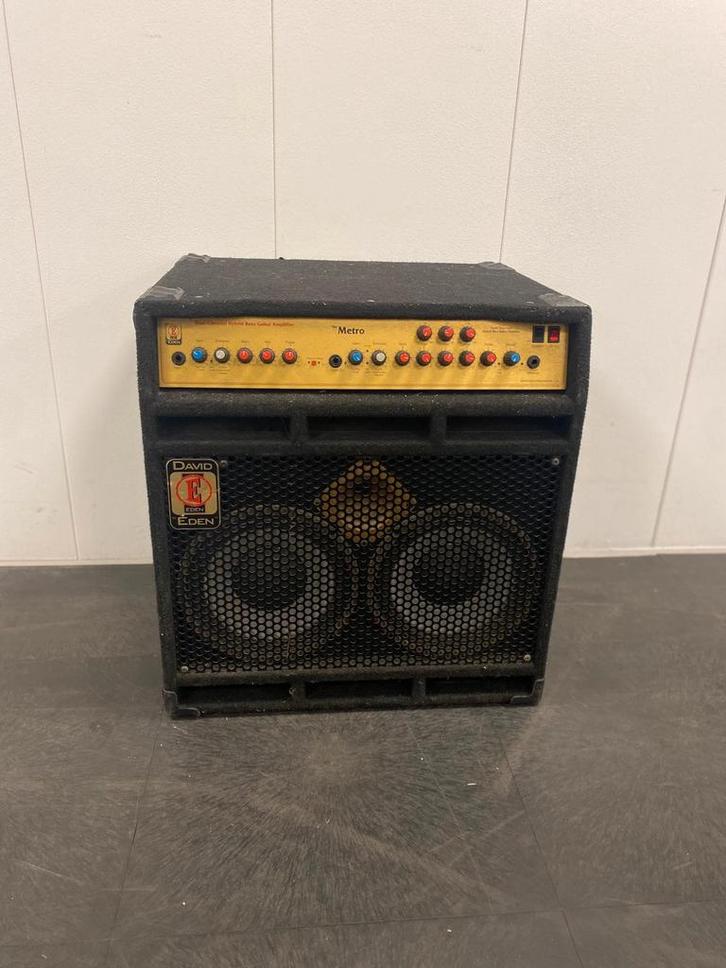 Eden Metro Combo Bassversterker, Muziek en Instrumenten, Versterkers | Bas en Gitaar, Gebruikt, Basgitaar, 100 watt of meer, Ophalen