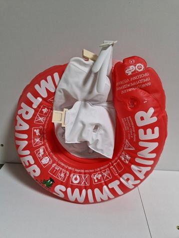 Swimtrainer 6-18kg beschikbaar voor biedingen