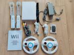 Gave Nintendo Wii set met heel veel spellen, Ophalen of Verzenden, Zo goed als nieuw, Met 3 controllers of meer