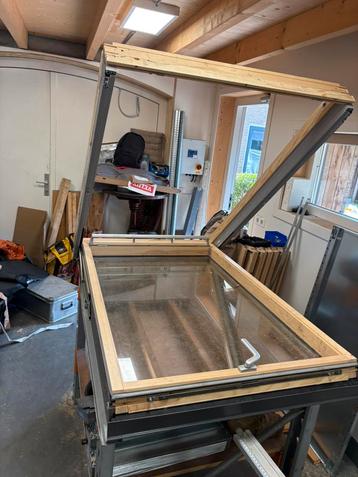Velux 1x gpl pk06 1x gpl pk08 beschikbaar voor biedingen