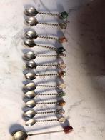 Een set prachtige lepels met edelstenen, Antiek en Kunst, Antiek | Bestek, Ophalen of Verzenden