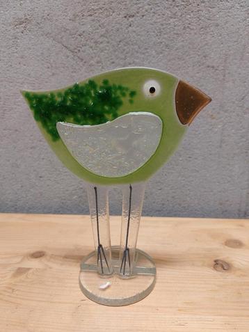 Vogel glas design door Aneta Pawlowska  beschikbaar voor biedingen