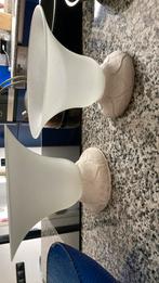 Betonelementen set met melkglas kelken, Huis en Inrichting, Woonaccessoires | Vazen, Ophalen of Verzenden, Zo goed als nieuw, Glas