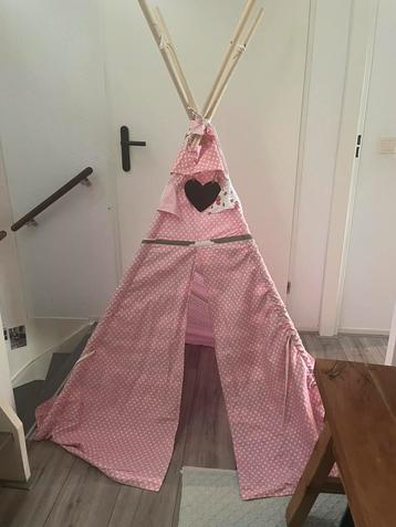Leuke tipi speeltent roze wit grijs beschikbaar voor biedingen