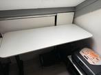 Bureau verstelbaar 2x (Ikea Bekant), Ophalen, In hoogte verstelbaar, Zo goed als nieuw