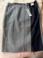 Marccain nieuwe grijs zwarte rok maat N6 is mt 44 + kaartjes, Kleding | Dames, Rokken, Maat 42/44 (L), Nieuw, Ophalen of Verzenden