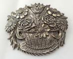 Aparte grote oude verzilverde broche bloemenmand (6994-2916), Sieraden, Tassen en Uiterlijk, Broches, Ophalen, Zo goed als nieuw