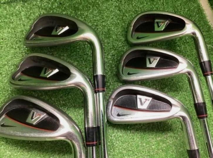 Nike Victory Red Ijzers (6 Clubs), Sport en Fitness, Golf, Gebruikt, Set, Overige merken, Ophalen of Verzenden