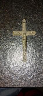 Antiek Christus kruis, Ophalen