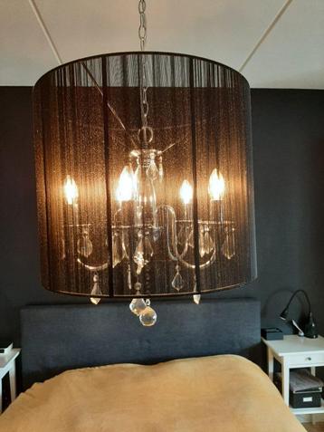 Kroonluchter zilverkleurig met zwart beschikbaar voor biedingen