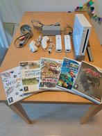 Wii console | twee Controllers + 5 spellen, Ophalen of Verzenden, Zo goed als nieuw, Met 2 controllers