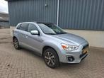 Mitsubishi ASX 1.6 2015 Grijs, Auto's, Mitsubishi, Voorwielaandrijving, Stof, Zwart, 4 cilinders