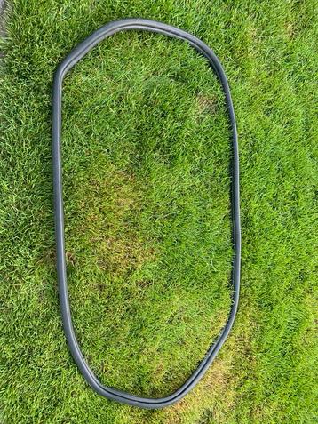 Seat Toledo 2 achterklep rubber beschikbaar voor biedingen