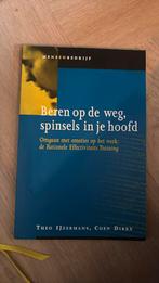 Theo IJzermans - Beren op de weg, spinsels in je hoofd, Ophalen of Verzenden, Zo goed als nieuw, Theo IJzermans; Coen Dirkx