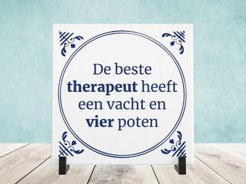 Spreukjestegel “De beste therapeut heeft een vacht” beschikbaar voor biedingen