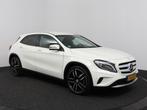 Mercedes GLA-klasse 200 Airco Cruise Leer Trekhaak Aut Led, Auto's, Gebruikt, 715 kg, Lichtsensor, Wit
