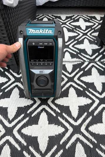 Makita MR007G 10,8 18V 40V accu bouwradio DAB+ bluetooth beschikbaar voor biedingen