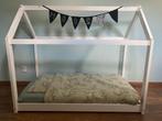 Peuterbed huisjesbed 140x70 met lattenbodem en evt. matras, Ophalen, 70 tot 85 cm, 140 tot 160 cm, Zo goed als nieuw