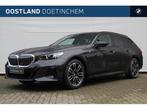 BMW 5 Serie Touring 520i M Sport Automaat / Trekhaak / Adapt, Auto's, BMW, Automaat, 1998 cc, Achterwielaandrijving, Zwart
