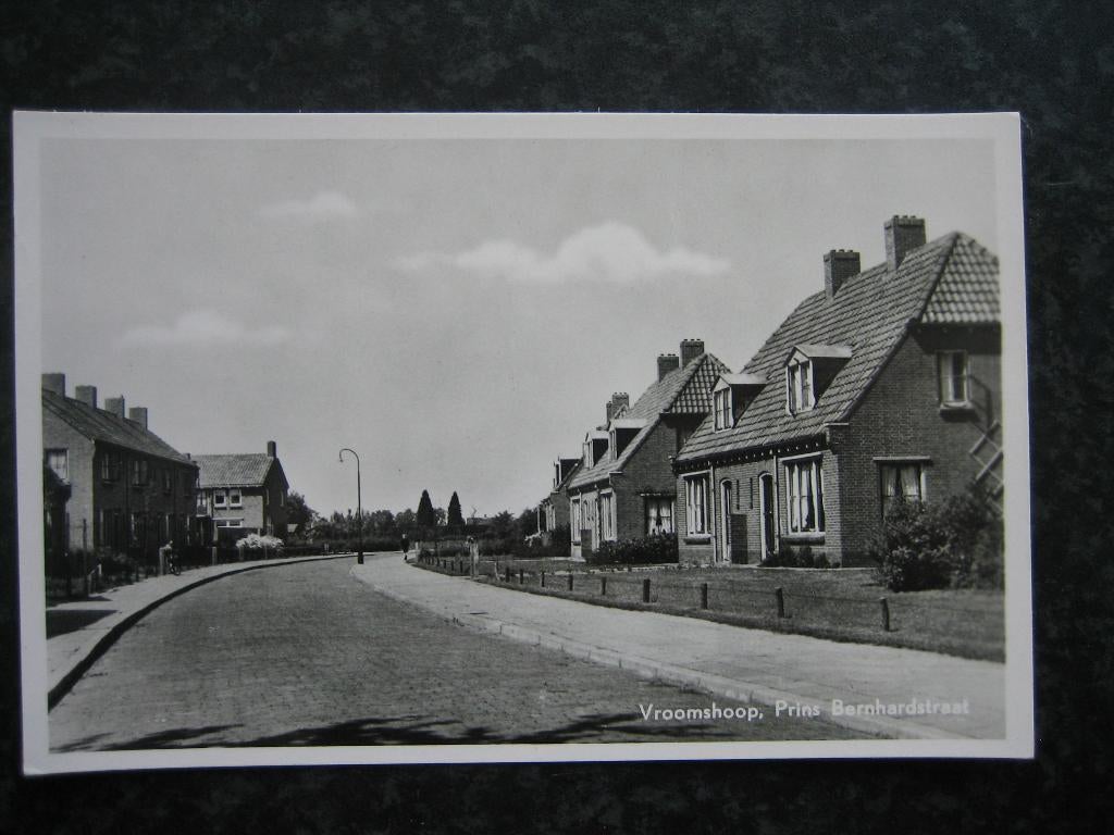 VROOMSHOOP Prins Bernhardstraat, Verzamelen, Ansichtkaarten | Nederland, Ophalen of Verzenden, 1940 tot 1960, Overijssel