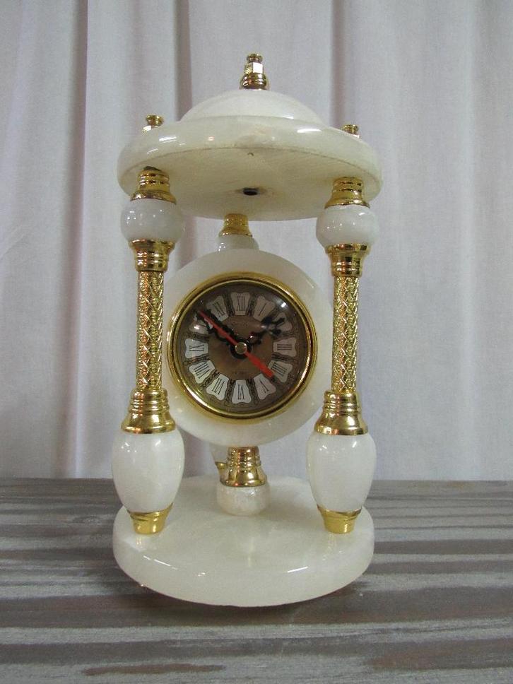 Natuursteen marmeren klok (Brede variant), Huis en Inrichting, Woonaccessoires | Klokken, Nieuw, Staande klok, Analoog, Ophalen of Verzenden