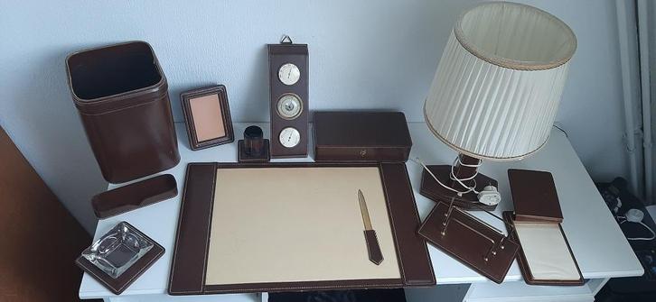 Vintage14 delig leren bureauset, Antiek en Kunst, Antiek | Kantoor en Zakelijk, Ophalen