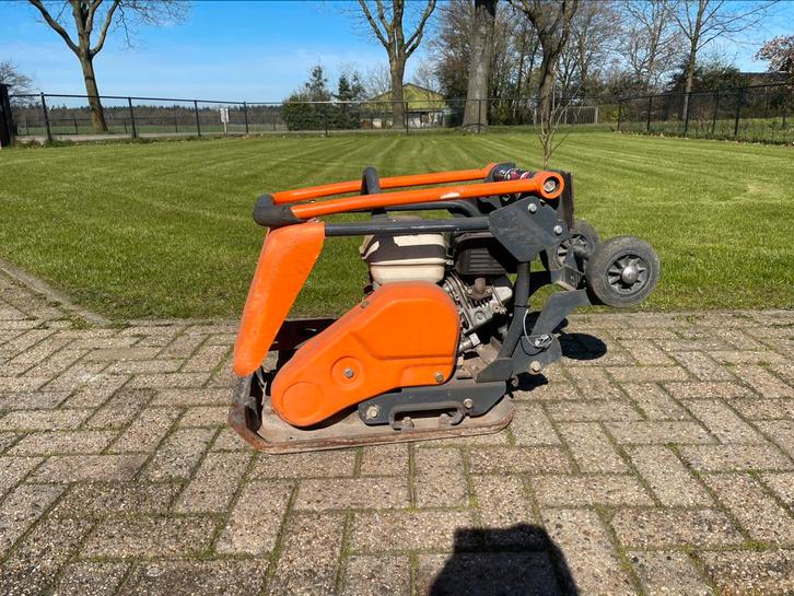 Belle trilplaat 82 kg Honda motor, Tuin en Terras, Hand-tuingereedschap, Gebruikt, Overige soorten, Ophalen