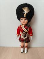 Klederdracht poppetje, Ophalen of Verzenden, Zo goed als nieuw, Pop