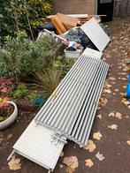 Drie radiatoren - Hergebruik of oud ijzer, Doe-het-zelf en Verbouw, Verwarming en Radiatoren, Ophalen, 30 tot 80 cm, Gebruikt