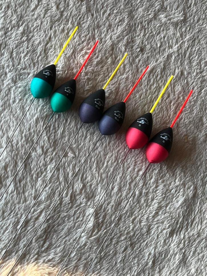 adv 101 / NIEUW serie 6 dobbers TUBERTINI, Watersport en Boten, Hengelsport | Algemeen, Nieuw, Dobber of Lood, Ophalen of Verzenden