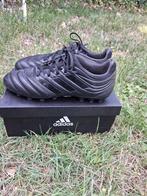 Adidas Voetbalschoenen/ maat :42, Sport en Fitness, Voetbal, Maat XS of kleiner, Schoenen, Ophalen of Verzenden, Zo goed als nieuw