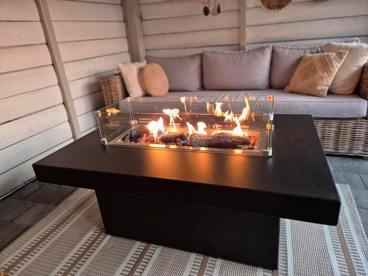 Prachtige vuurtafel van easyfires milano, Tuin en Terras, Vuurtafels, Zo goed als nieuw, Ophalen of Verzenden