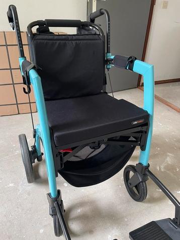 Rollzmotion rolstoel en rollator in één beschikbaar voor biedingen