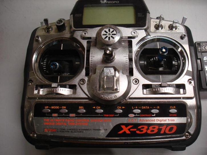 JR Graupner X-3810 radiobesturing 2.4gHz + 35mHz zendmodule, Hobby en Vrije tijd, Modelbouw | Radiografisch | Overige, Zo goed als nieuw