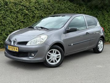 Renault Clio 1.2 16V 75 pk 3D 2008 NIEUWE-APK !! beschikbaar voor biedingen